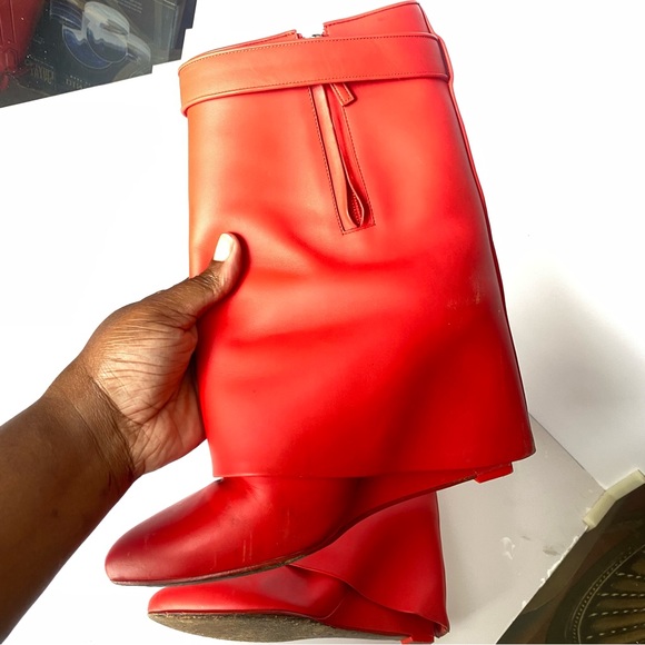 Givenchy Red Ankle Shark Boots - Size 41 - Old Style - Picture 3 of 16
